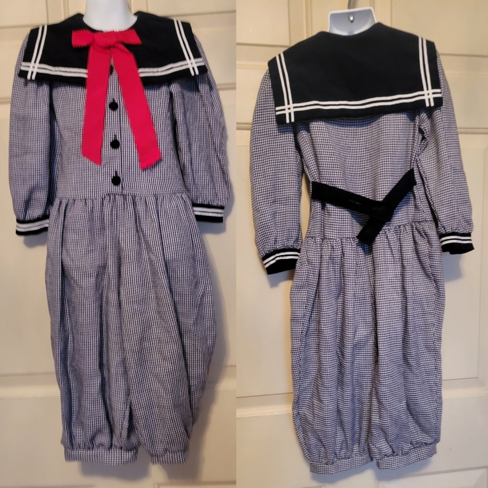 Vintage 1970's Mod Nautical Velvet Black and White Houndstooth jumpsuit